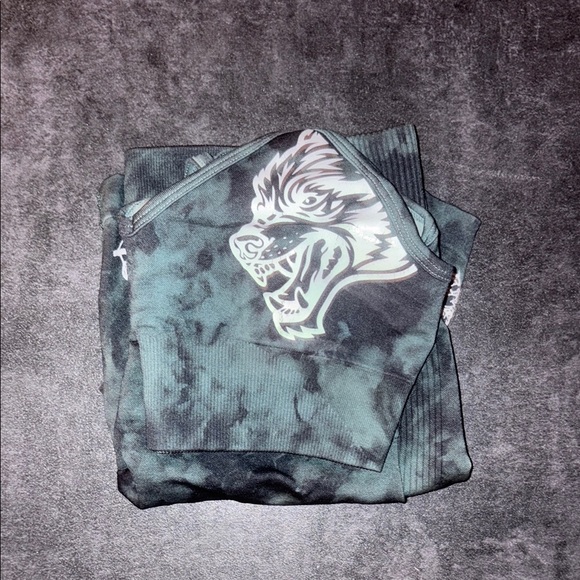 Darc Sport Green Stone Marble Shorts and Sports Bra Set - Picture 4 of 6